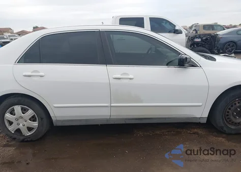 2005 Honda Accord 2.4 Lx z USA, uszkodzony, nr VIN 1HGCM56415A117033